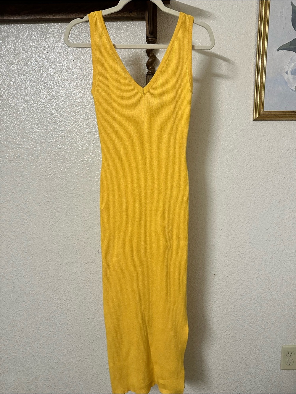 House of Harlow 1960 Yellow V‑Neck Maxi Dress